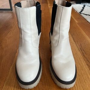 Free People James Chelsea Boots size 38